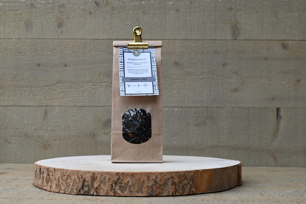 Losse Zwarte thee met cranberry perzik en zonnbloembloesem