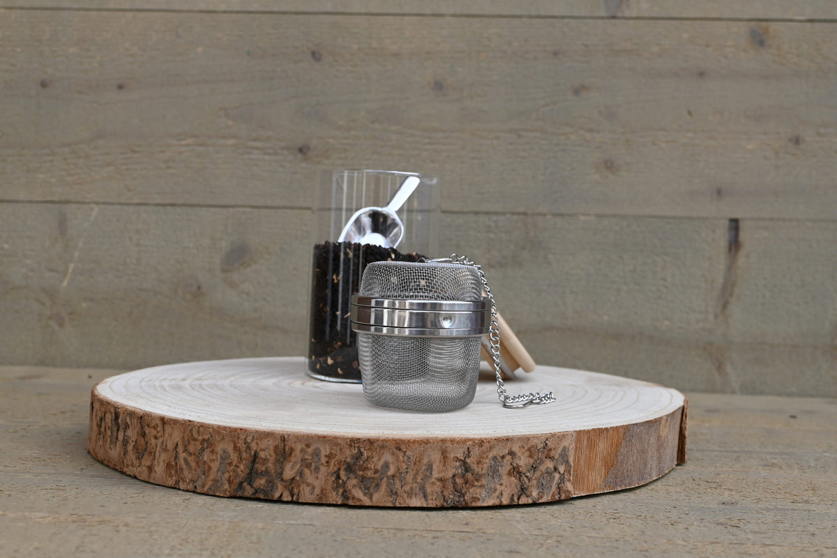 Thee ei voor theekan losse thee