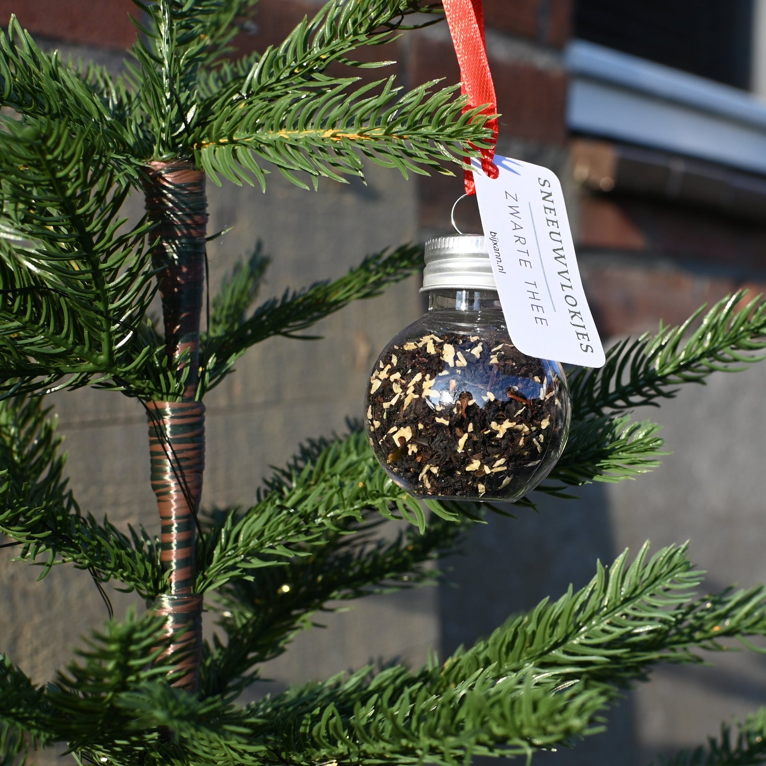 Kerstbal met losse thee