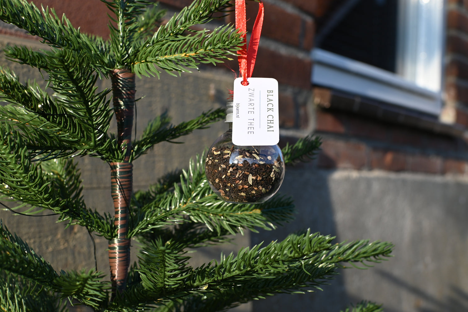 Kerstbal met losse thee