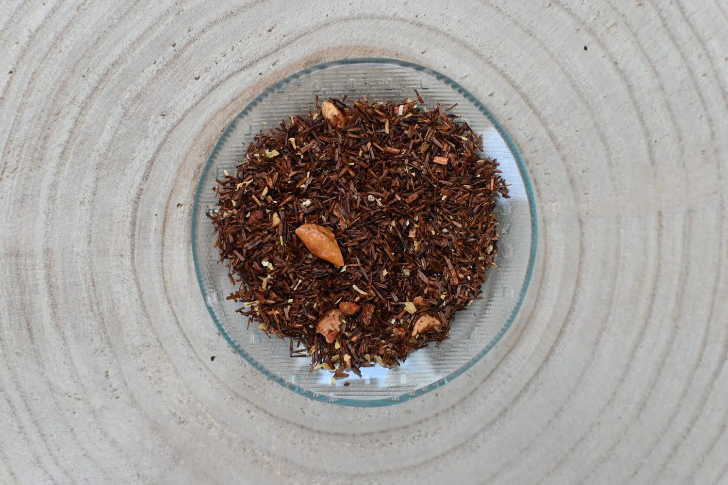 Verse rooibos thee Perzik met zonnebloembloesem - Bij Xann
